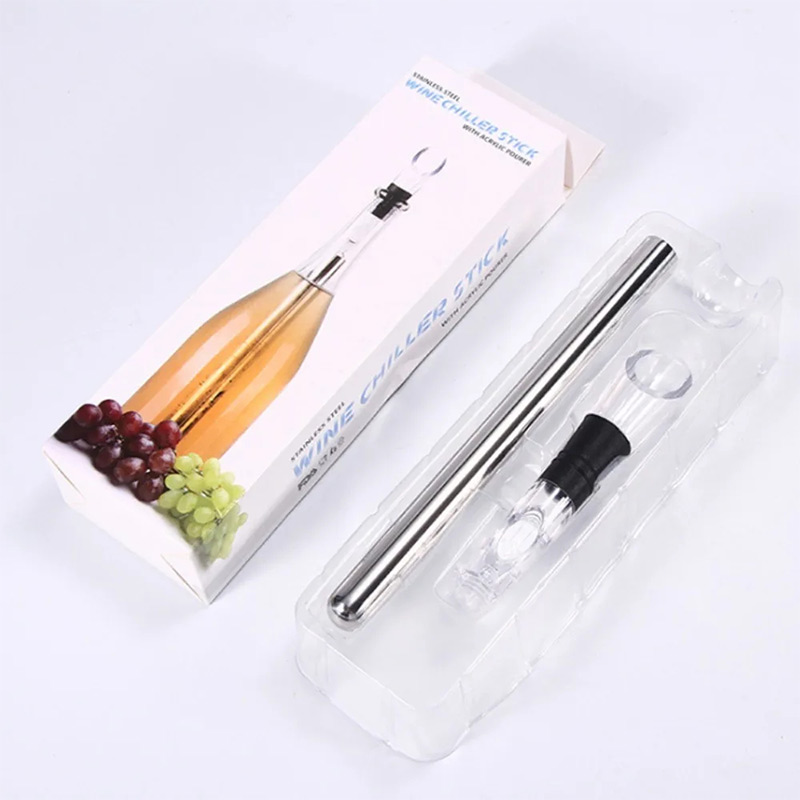 ステンレス製ワイン冷却棒。エアレーター付き注ぎ口で、ワイン愛 - Wine Aerator Pour のレビューと価格