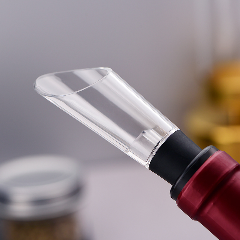 ワインプーサーデカンター赤ワイン通気サースパウサースパウト付 - Wine Aerator Pour のレビューと価格
